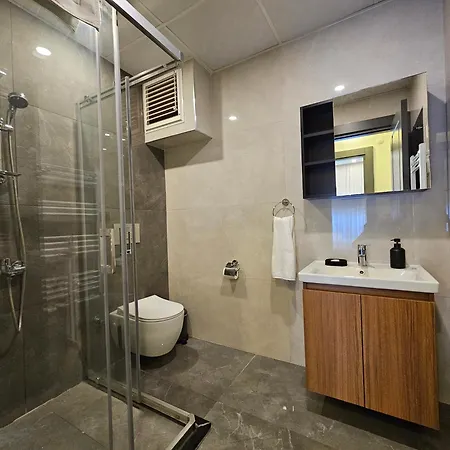 公寓 New Flat With Big Living Spaces 2-5 Near By Lara 安塔利亚